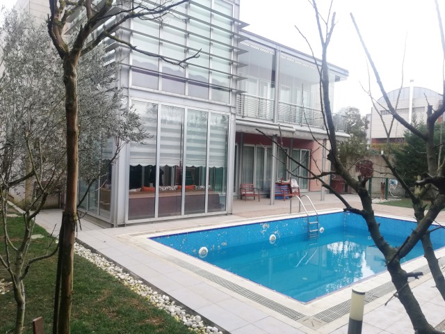 Villa For Sale With Detached Pool For Sale In Istanbul Tuzla Tepeören